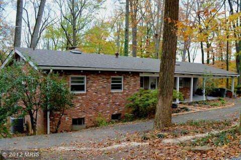 6371 Dockser Terrace, Falls Church, VA 22041 - photo 1