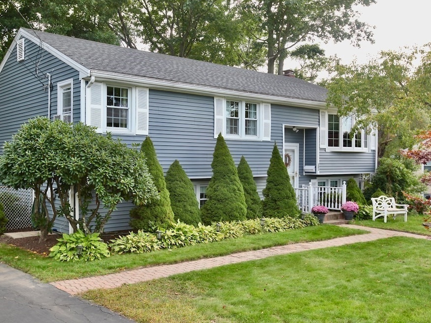 121 Bishop St, Brockton, MA 02302 - photo 1