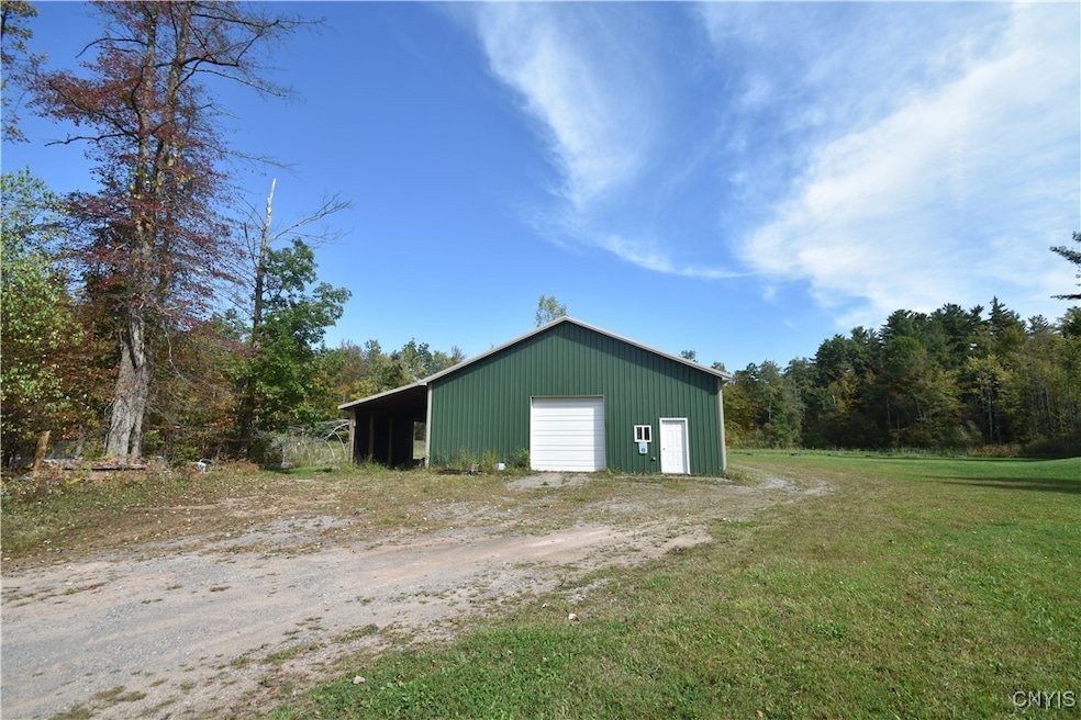 1710 Schoolheimer Rd, Oneida, NY 13032 - photo 1