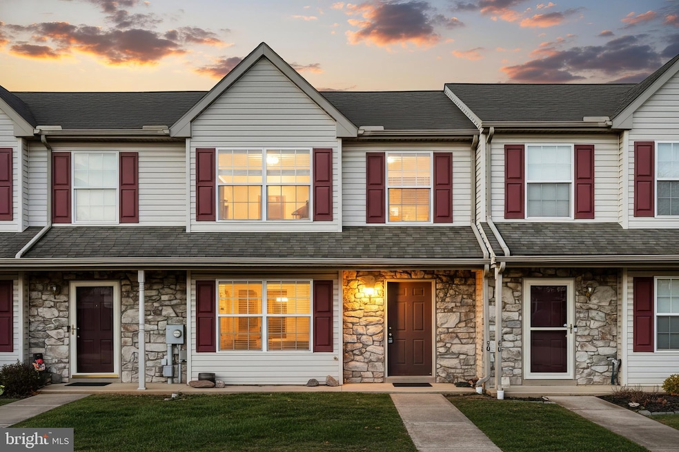 30 Rosemary Ct unit D30, Manchester, PA 17345 - photo 1