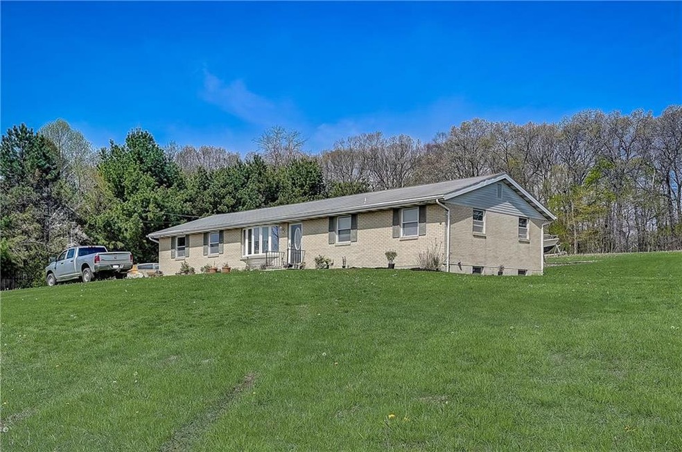 7041 Elementary Rd, Coopersburg, PA 18036 - photo 1