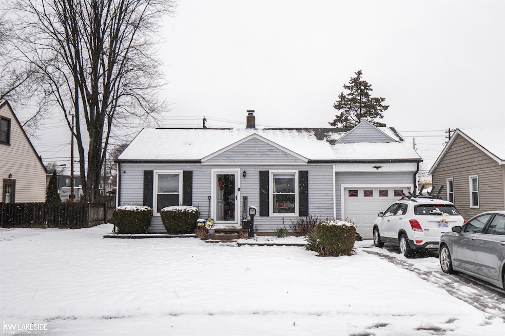 21351 Hillcrest St, Clinton Township, MI 48036 - photo 1