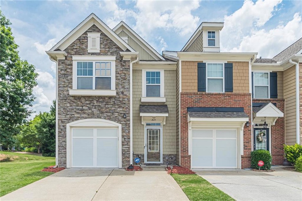 Multi unit property with a garage