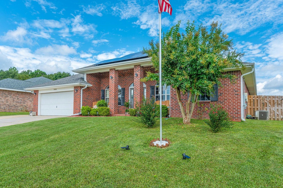 1-web-or-mls-2142 Hagood Loop Exterior -