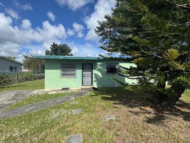 10835 SW 221 St, Unincorporated Dade County, FL 33170 - photo 1