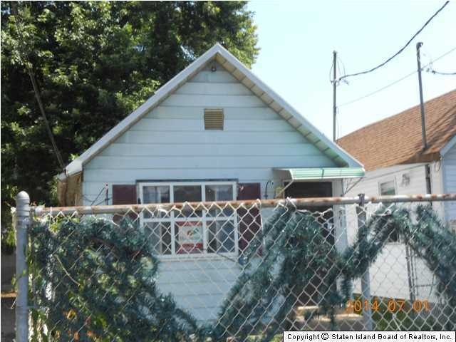 501 Midland Ave, Staten Island, NY 10306 - photo 1