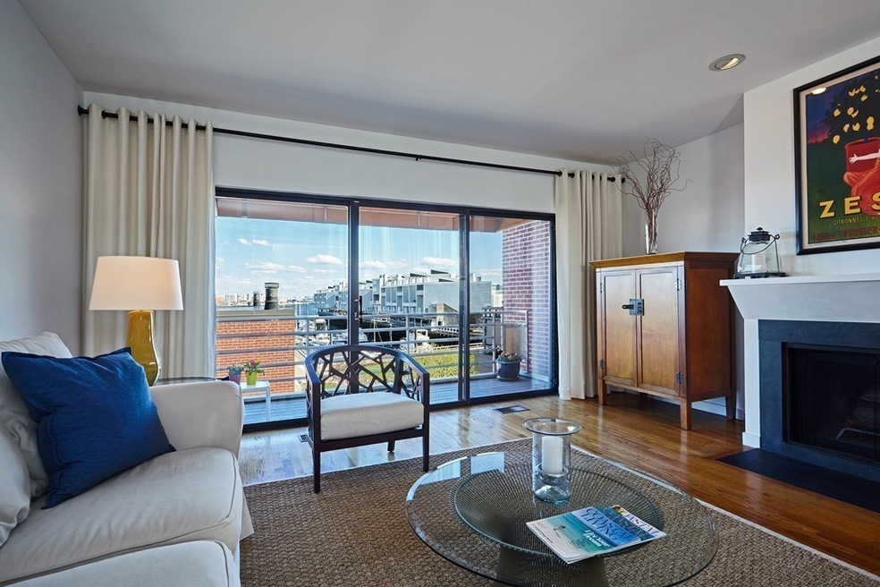 29 Shipway Place, Charlestown, MA 02129 - photo 1