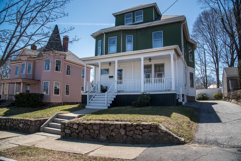 30 Lawrence St, Wakefield, MA 01880 - photo 1