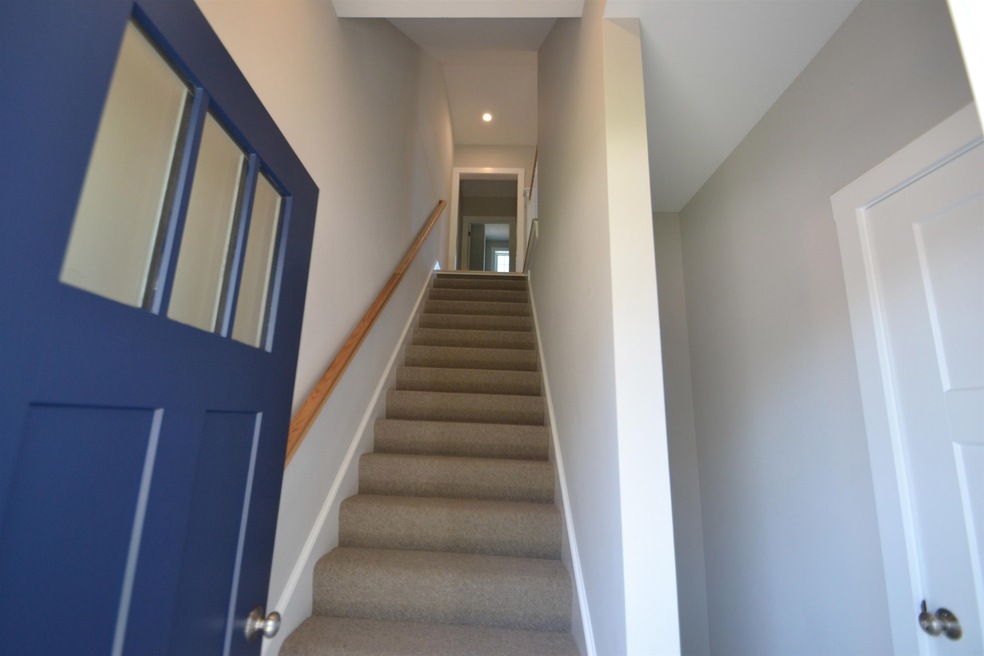 26 Green Rd unit 11, Newmarket, NH 03857 - photo 1