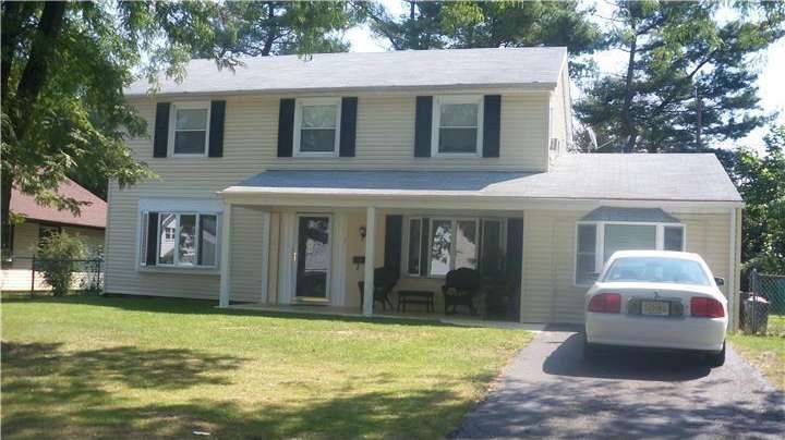 114 Pheasant Ln, Willingboro, NJ 08046 - photo 1