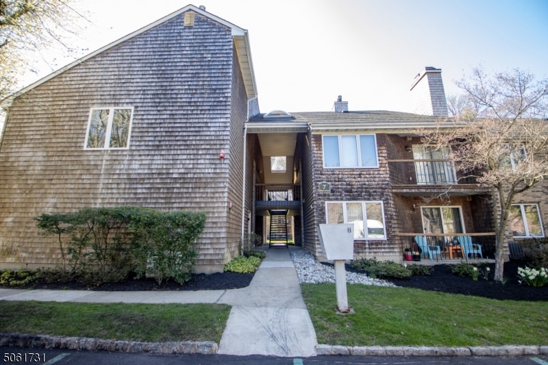 7 Tulip Crescent unit 1D, Little Falls, NJ 07424 - photo 1