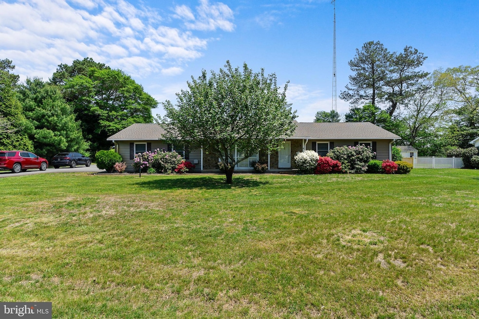 8 Fairway Dr E, Georgetown, DE 19947 - photo 1