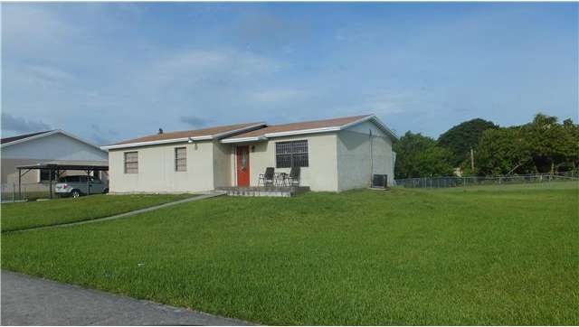 22210 SW 113th Ct, Miami, FL 33170 - photo 1