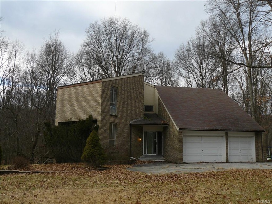 37 Milval Ln, Highland Mills, NY 10930 - photo 1