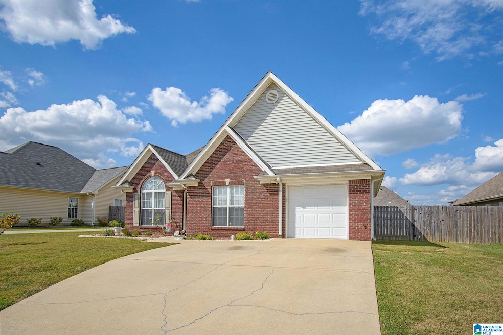 116 Addison Dr, Calera, AL 35040 - photo 1