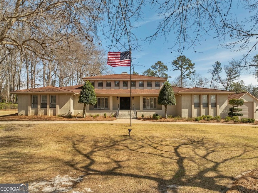 Sold $1,078,000