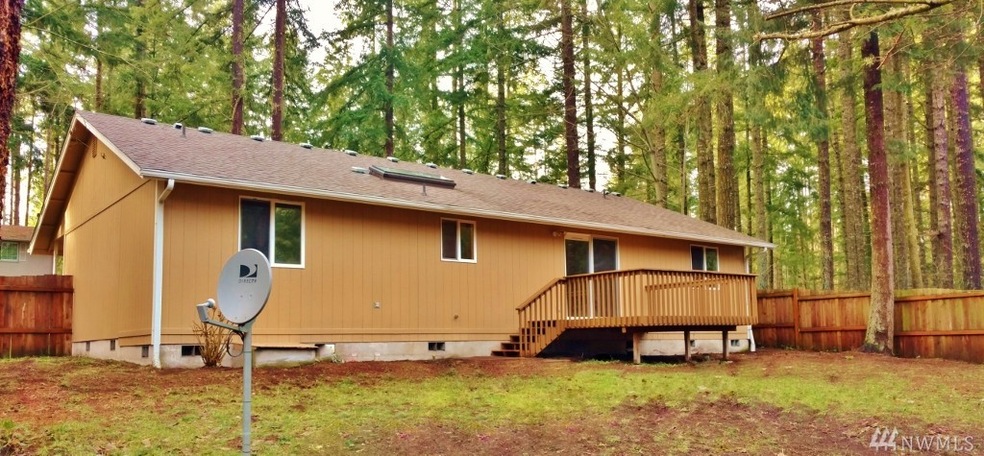 17318 E View Ln SE, Yelm, WA 98597 - photo 1