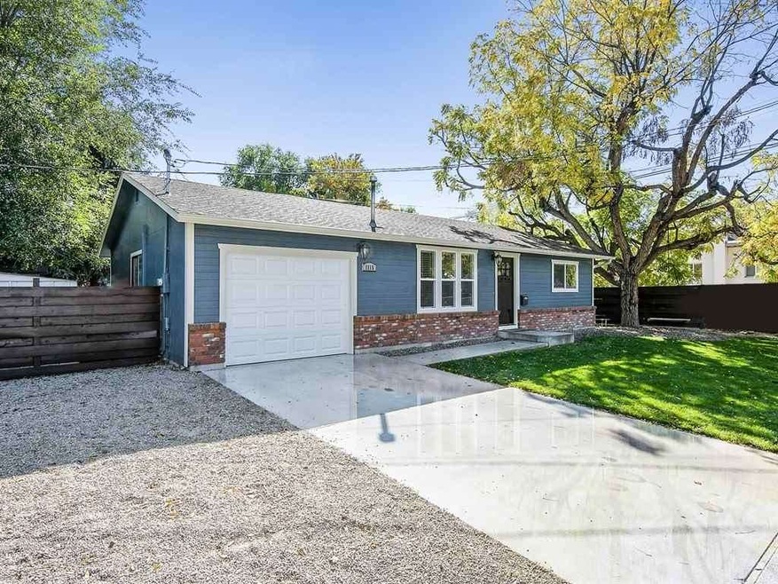1115 E Sheridan Ave, Nampa, ID 83686 - photo 1