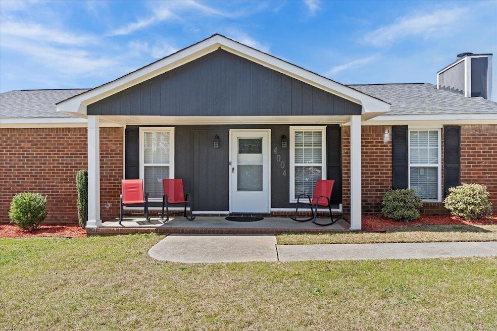 01-Front of Home-12