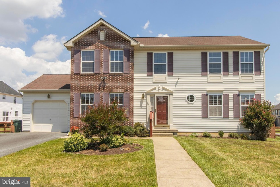 201 Harlequin Dr, New Castle, DE 19720 - photo 1