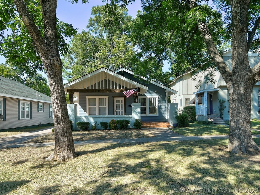 909 McLish St, Ardmore, OK 73401 - photo 1