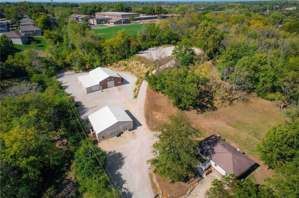 Under Contract $799,000