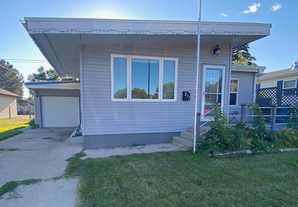 Sold • Co-Listing Agent