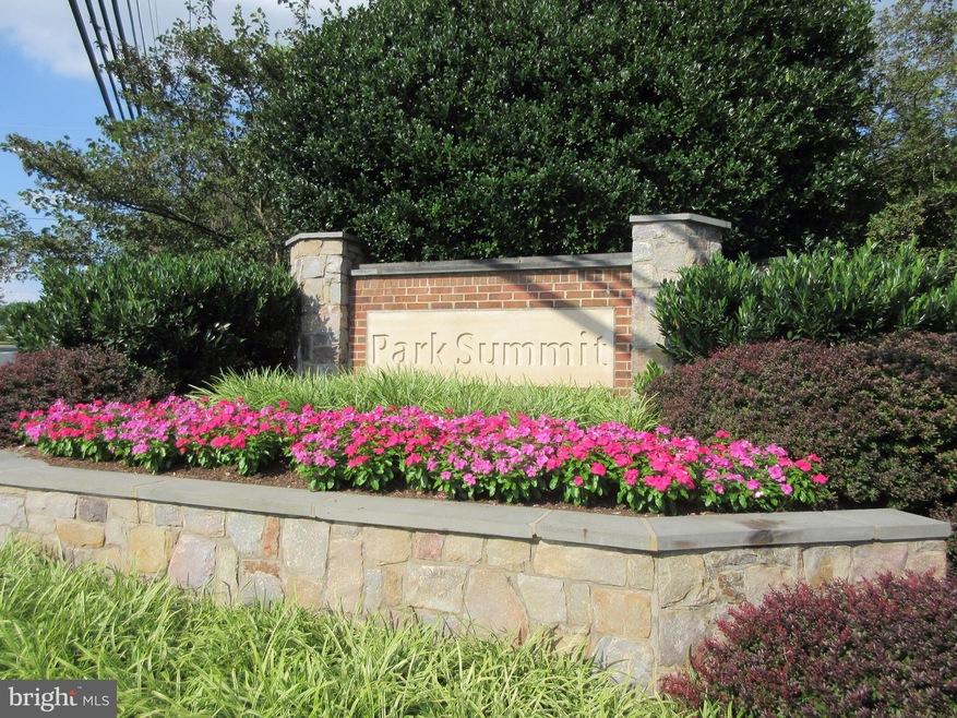 301 Palmspring Dr, Gaithersburg, MD 20878 - photo 1