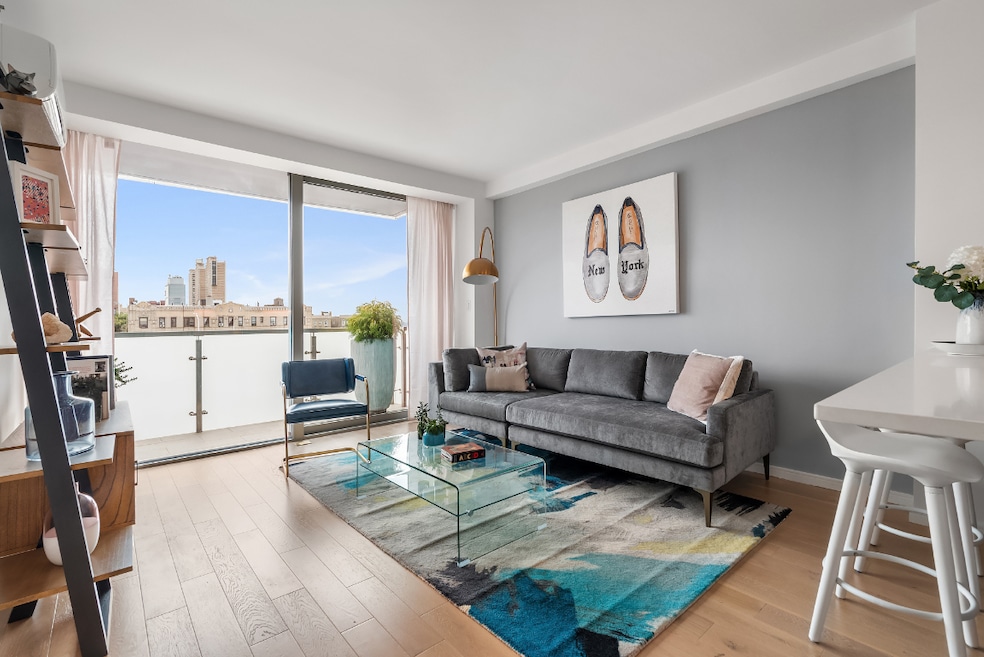 Sold $920,000 • Co-Listing Agent