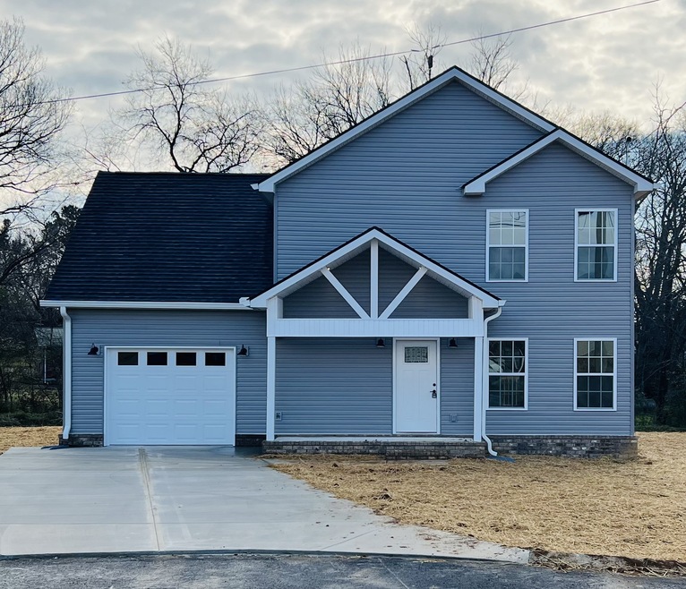 Sold $284,900 • Co-Listing Agent