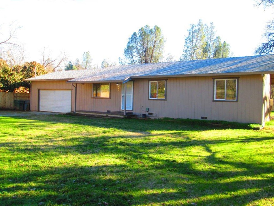 375 Branstetter Ln, Redding, CA 96001 - photo 1