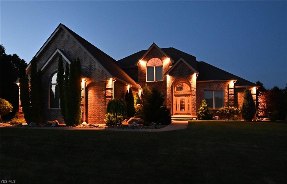 41147 Mills Cir, Lagrange, OH 44050 - photo 1