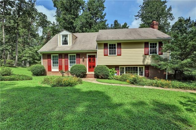 2812 Anwell Dr, North Chesterfield, VA 23235 - photo 1