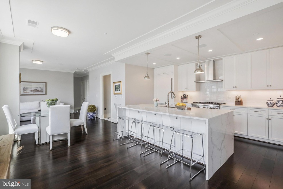 The Signet unit 707, McLean, VA 22101 - photo 1