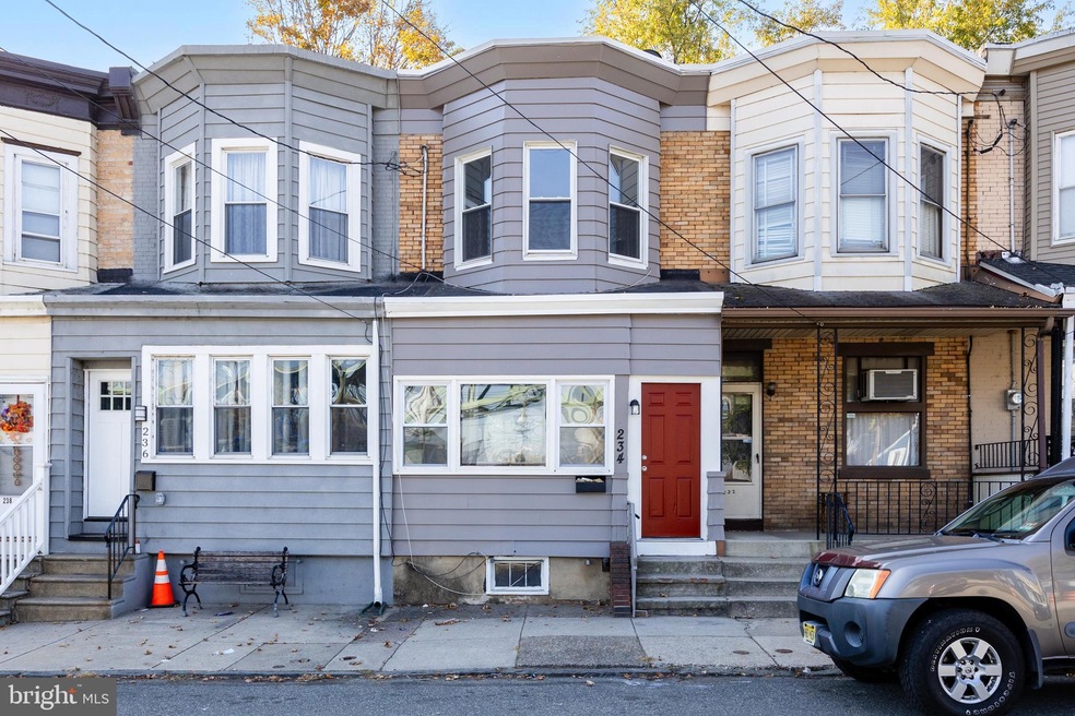 234 Warren St, Gloucester City, NJ 08030 - photo 1