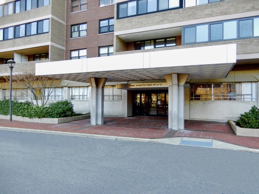 9 Hawthorne Place unit 9B, Boston, MA 02114 - photo 1