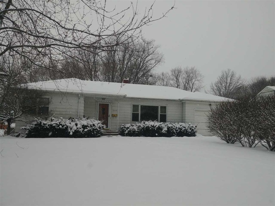 2109 Ashland Ave, Cedar Falls, IA 50613 - photo 1