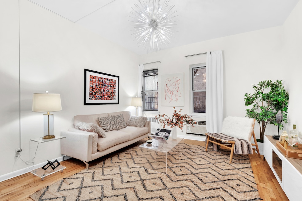 Sold $400,000 • Co-Listing Agent