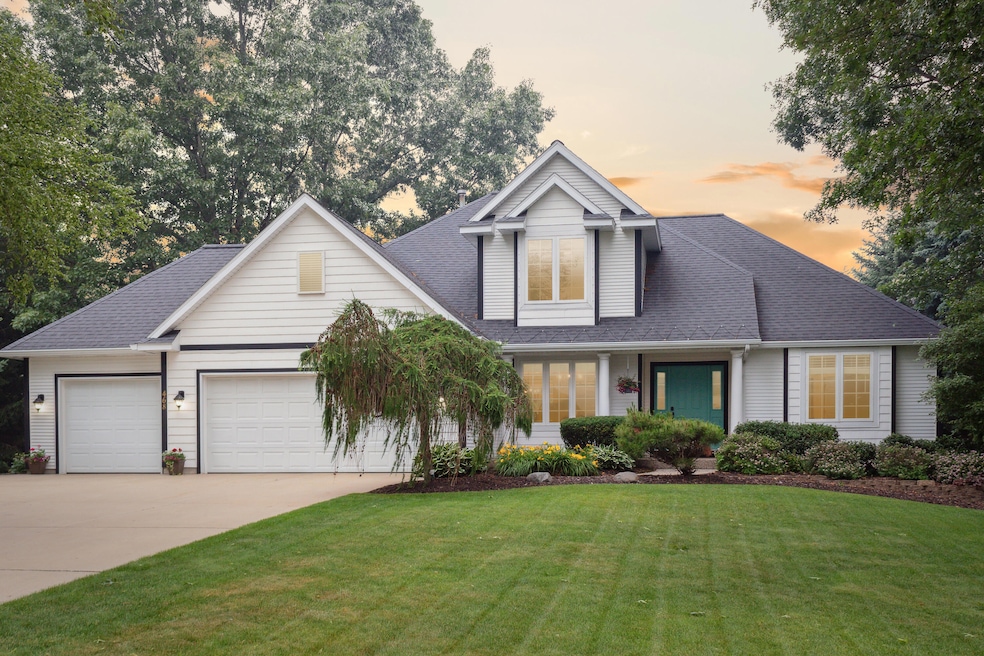 01-468-Highbanks-Ct-Holland-MI