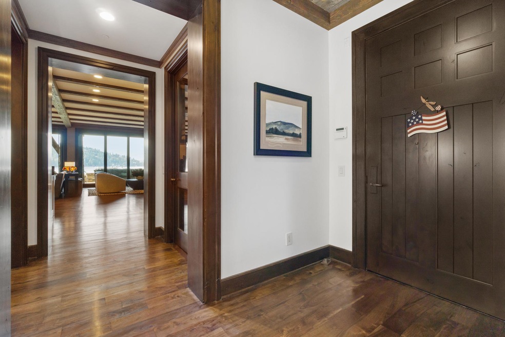 9 Front Entry.jpg-SMALL