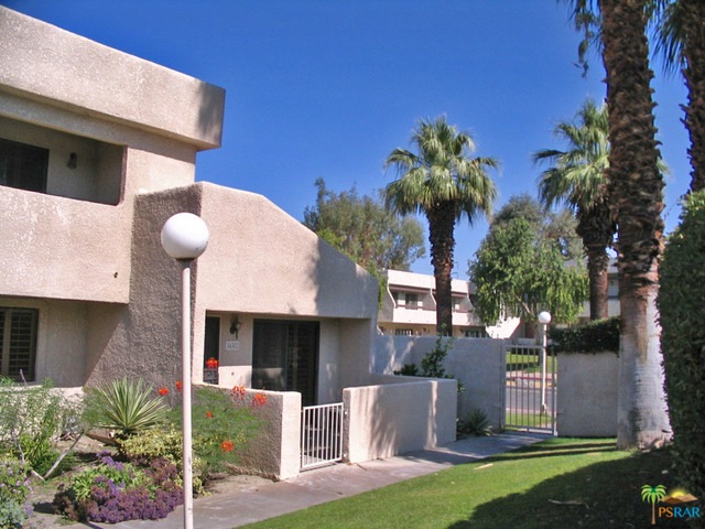 Poolside location