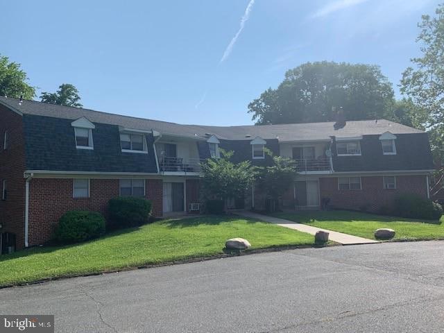 909 Cooks Ln unit 5A, Baltimore, MD 21229 - photo 1