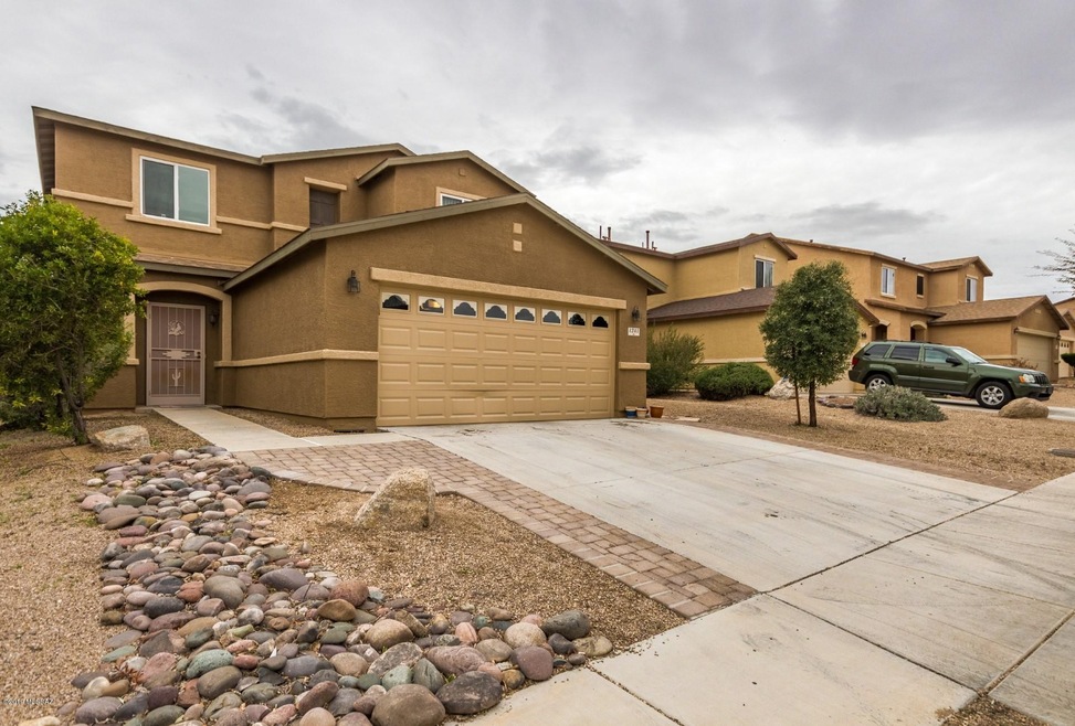 1241 W Camino Mesa Sonorense