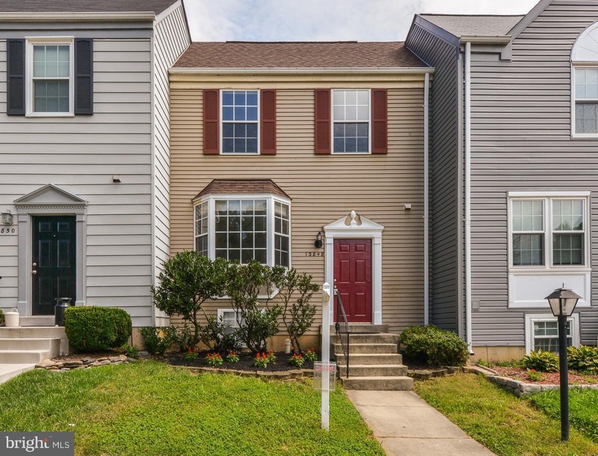 13848 Laura Ratcliff Ct, Centreville, VA 20121 - photo 1