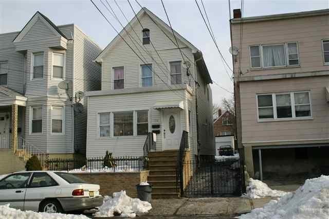 178 Bartholdi Ave, Jersey City, NJ 07305 - photo 1