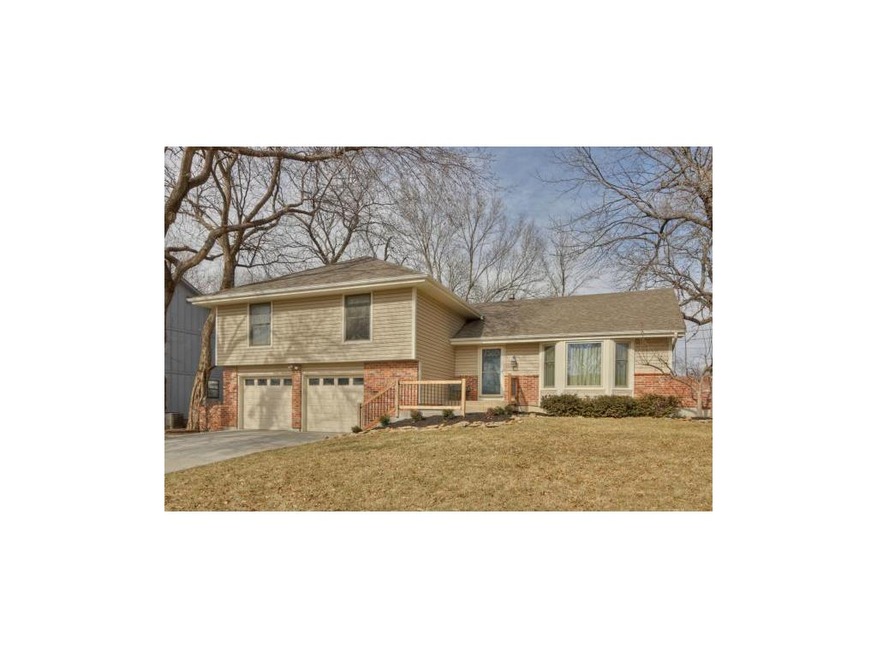 New vinyl siding, new roof, new handrail & more