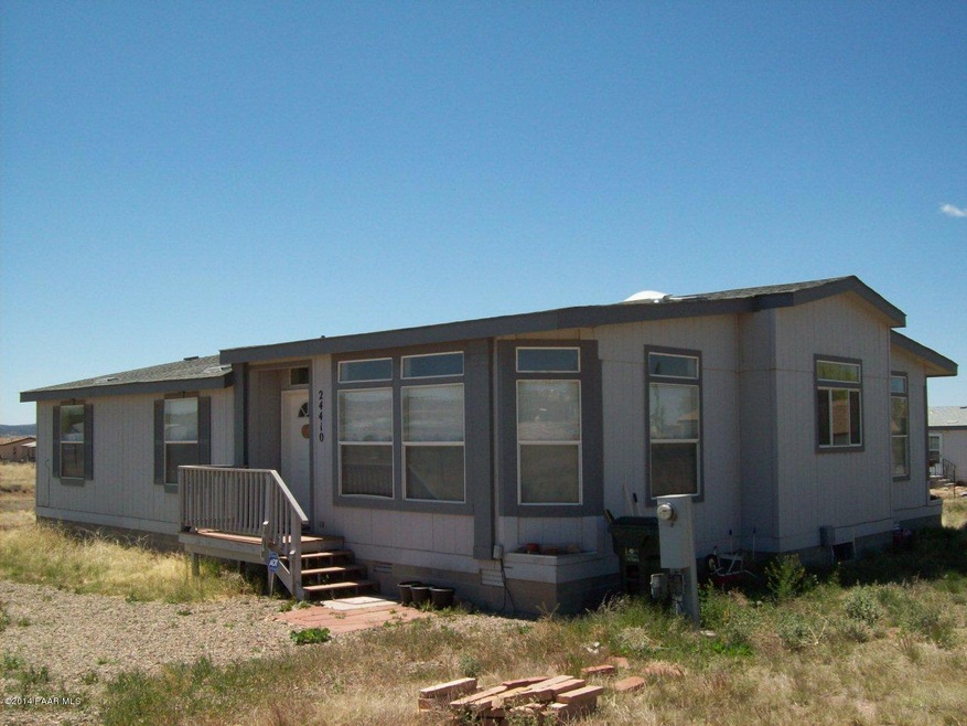 24410 N Los Angeles St, Paulden, AZ 86334 - photo 1