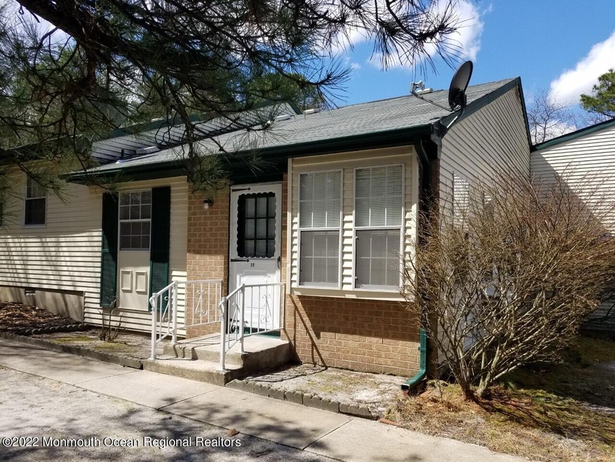 1F exterior front corner