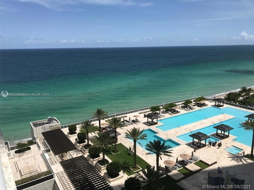 The Beach Club unit 1706, Hallandale Beach, FL 33009 - photo 1