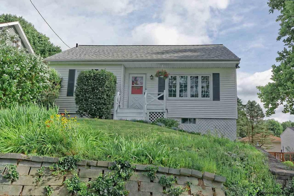 11 Chelton Ave, Troy, NY 12180 - photo 1